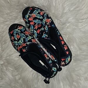 Lands' End Women's Swim Shoes